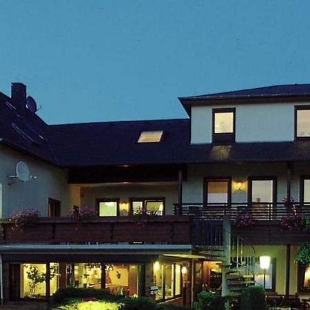 Pension Zum Golfstuebchen Echternacherbruck Kültér fotó