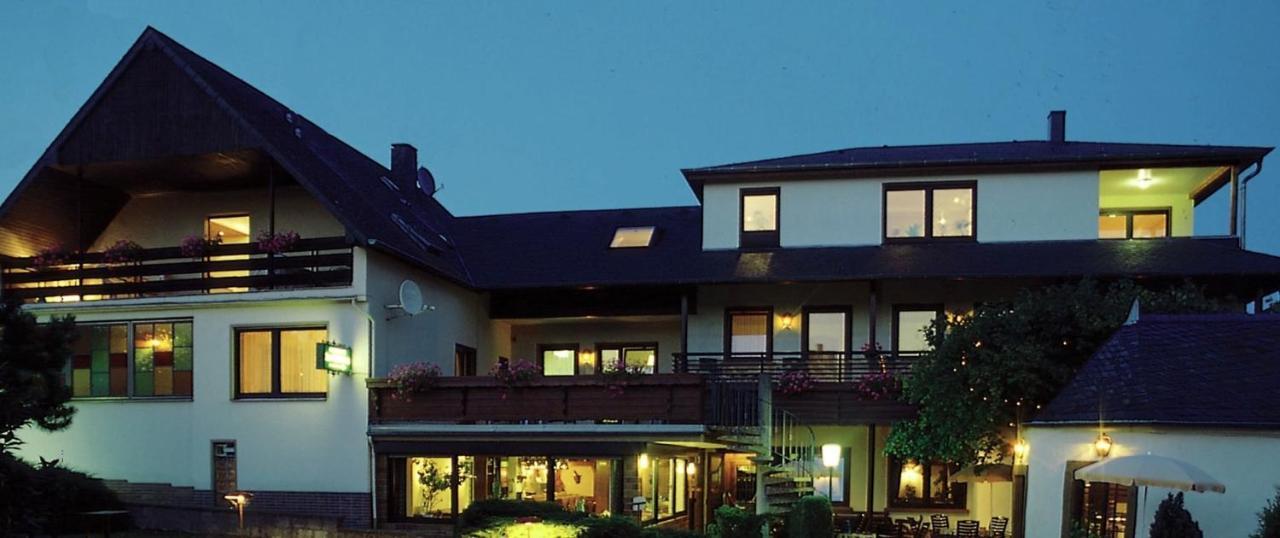 Pension Zum Golfstuebchen Echternacherbruck Kültér fotó
